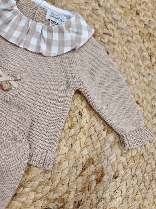 Conjunto punto camel cuello cuadros