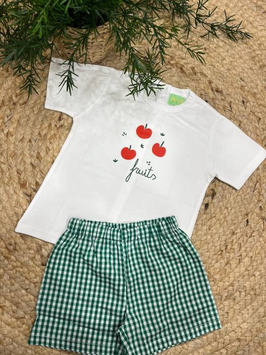 Conjunto camiseta + pantalón corto manzanas niño