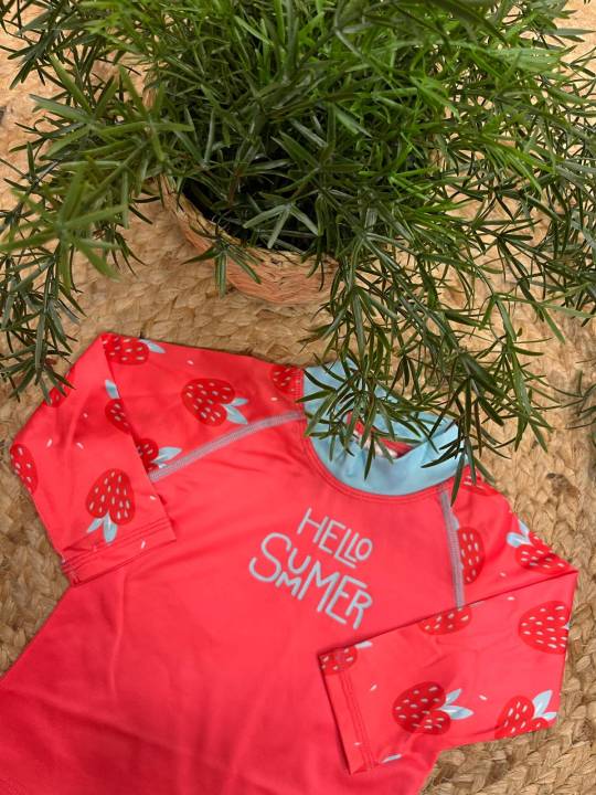 Camiseta protección solar fresas